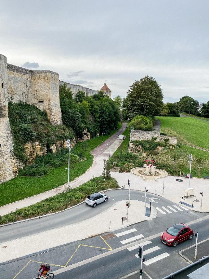 Castle - Vue Sur Le Chateau - Hypercentre 캉 외부 사진